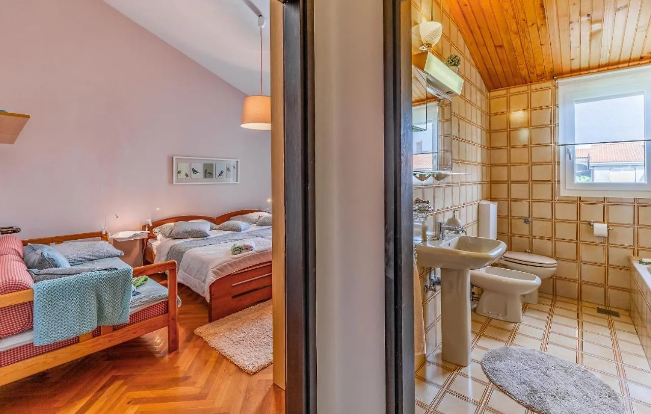 Villa Jasmine With Swimming Pool Pula